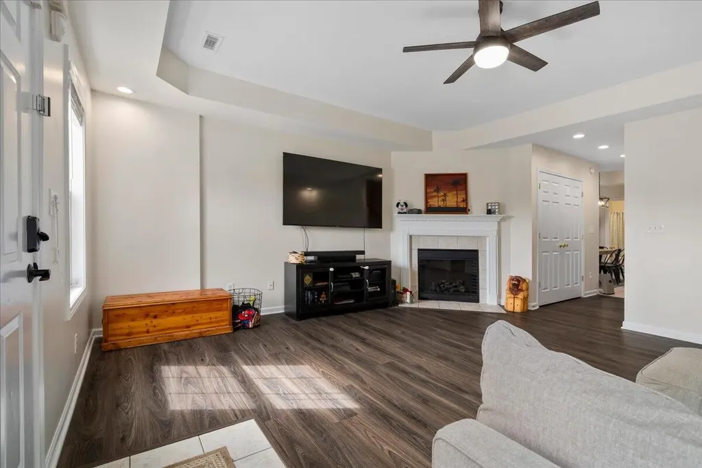 1117 Oatlands Park Lexington KY 40509