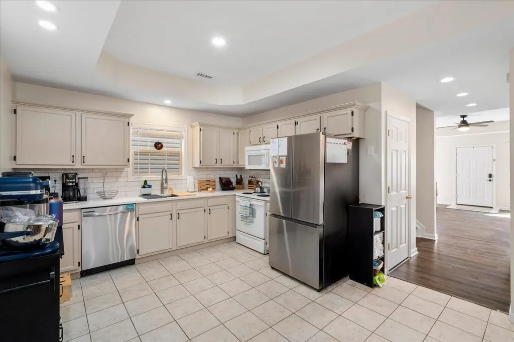 1117 Oatlands Park Lexington KY 40509