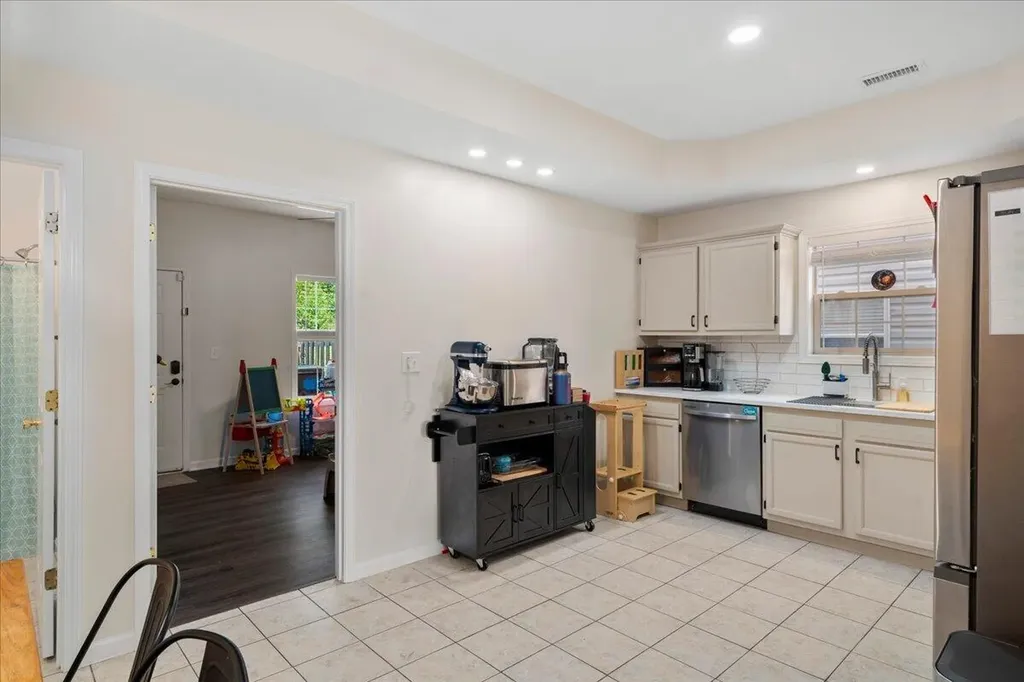 1117 Oatlands Park Lexington KY 40509