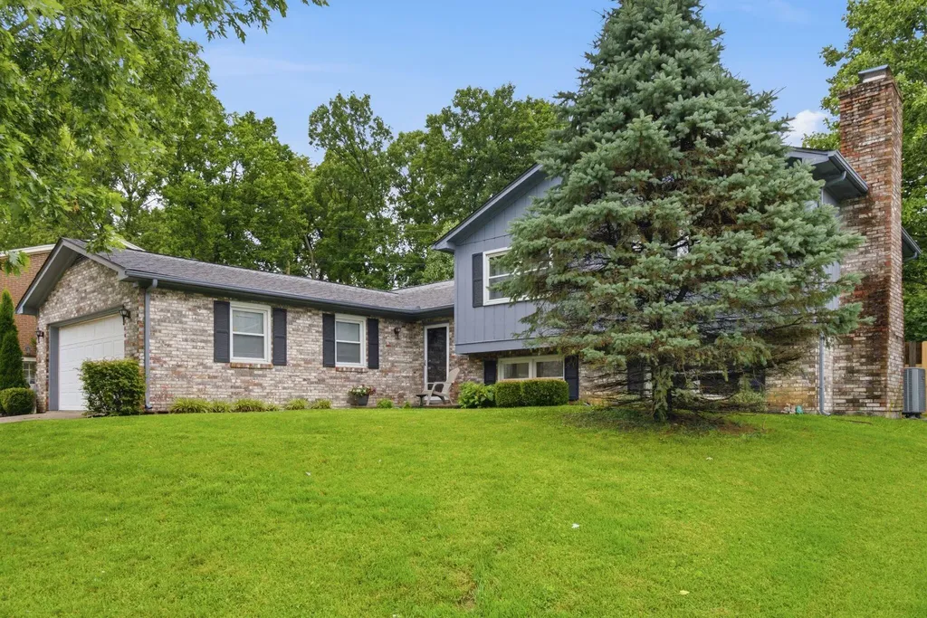 1981 Favell Court Lexington KY 40503