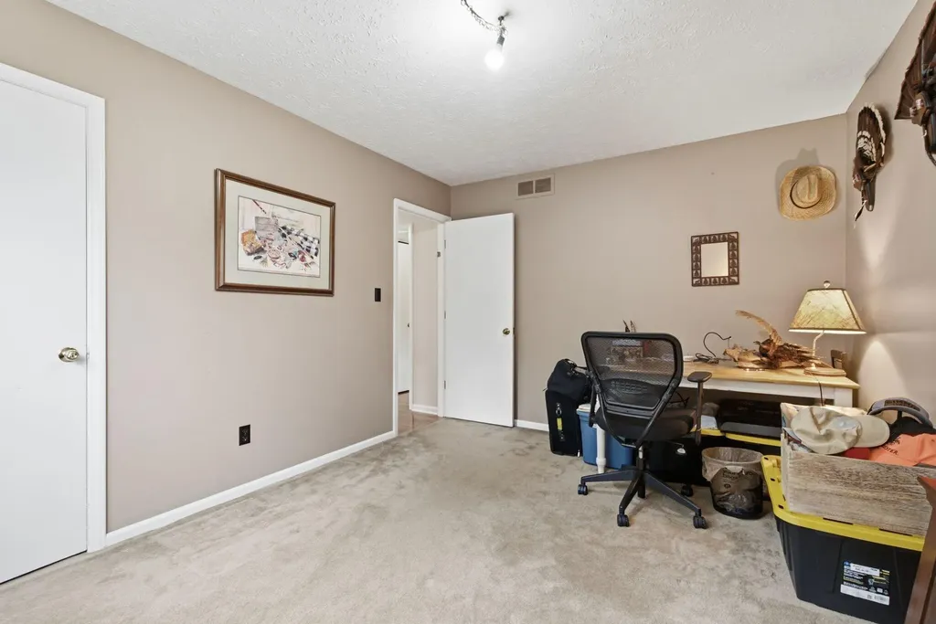 1981 Favell Court Lexington KY 40503