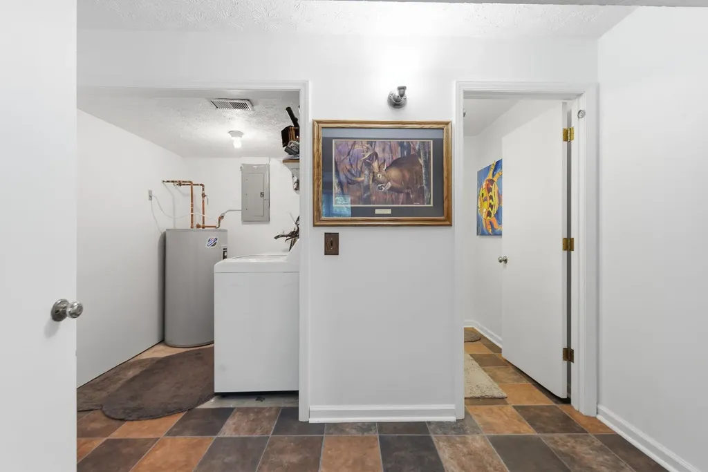 1981 Favell Court Lexington KY 40503