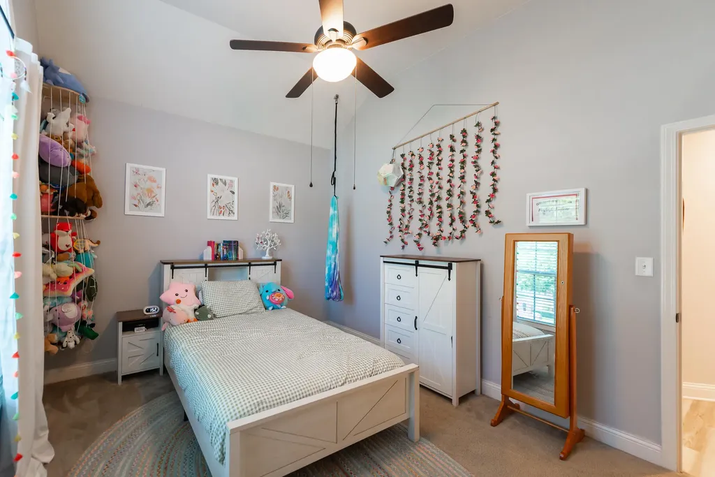 136 Inverness Drive Georgetown KY 40324
