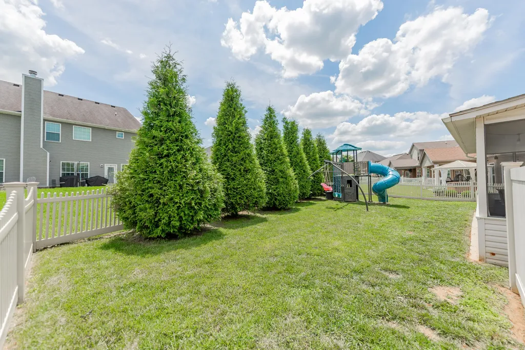 136 Inverness Drive Georgetown KY 40324