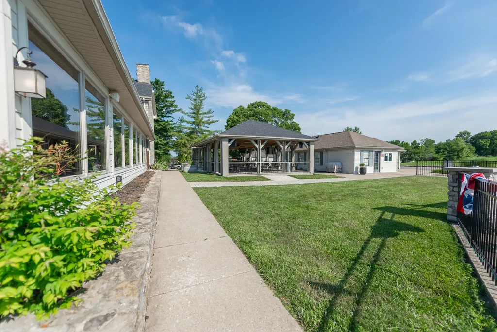 136 Inverness Drive Georgetown KY 40324