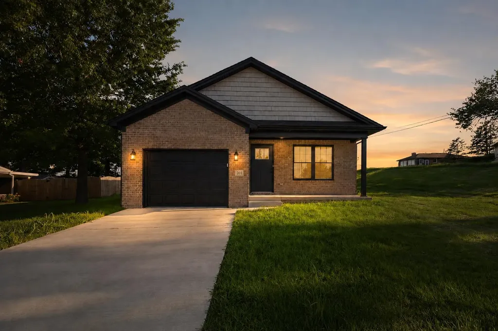 201 Overland Drive Richmond KY 40475