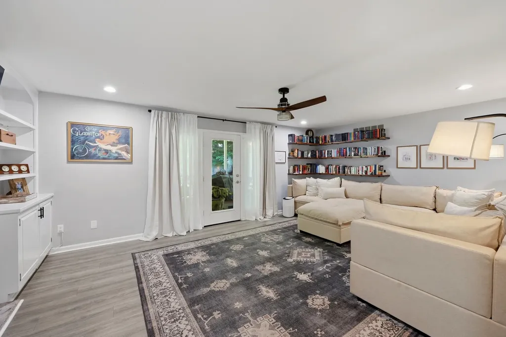 605 & 607 Camino Drive Lexington KY 40502