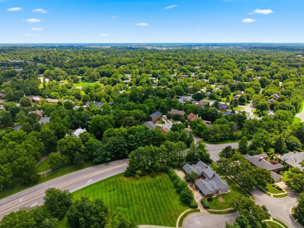 605 & 607 Camino Drive Lexington KY 40502