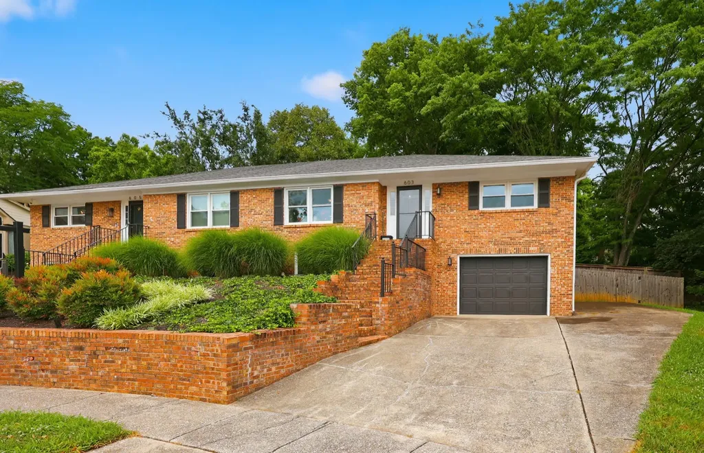 605 & 607 Camino Drive Lexington KY 40502
