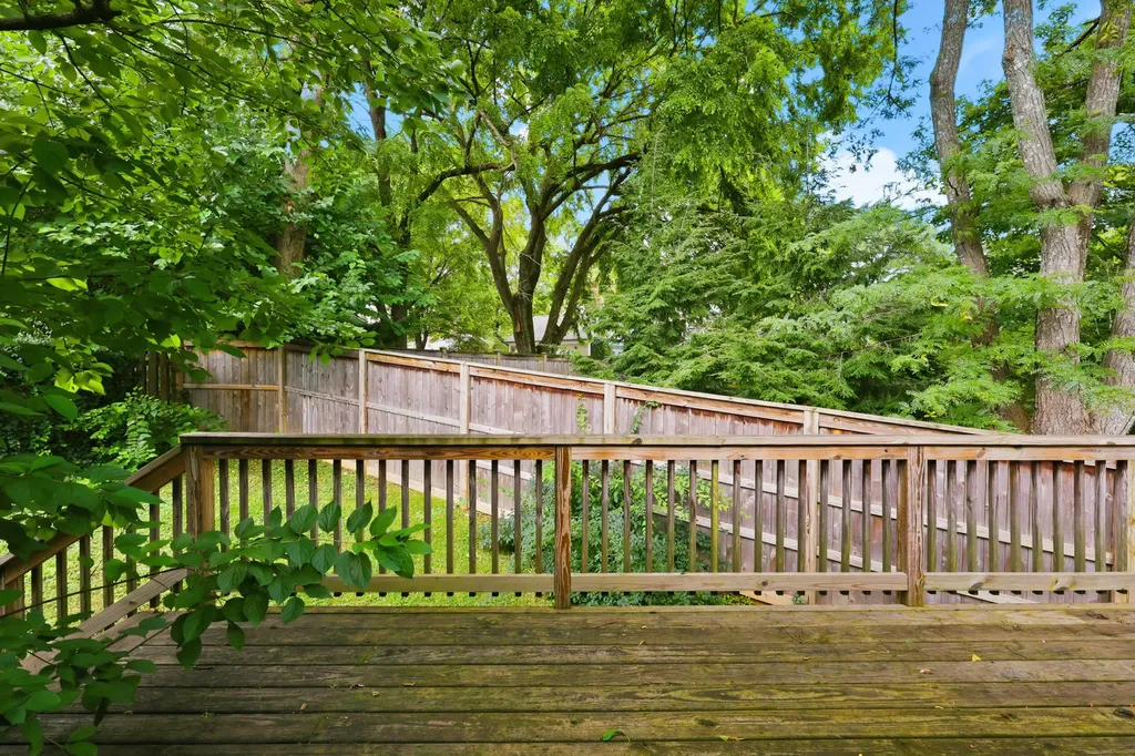605 & 607 Camino Drive Lexington KY 40502