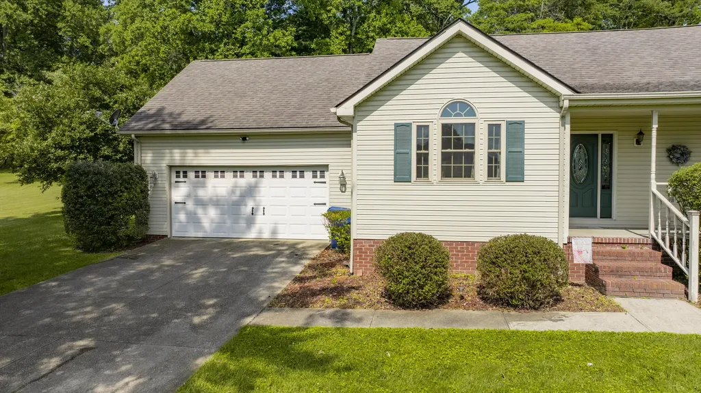 187 Daisy Lane Somerset KY 42503