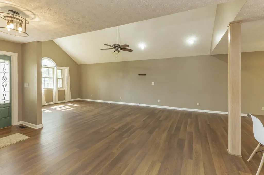 187 Daisy Lane Somerset KY 42503