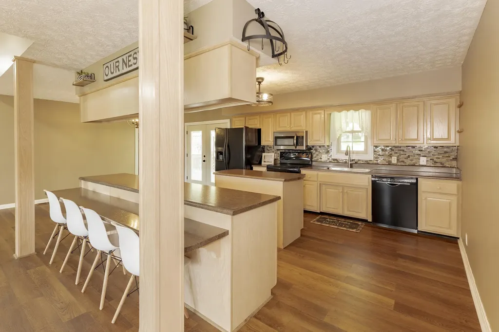 187 Daisy Lane Somerset KY 42503