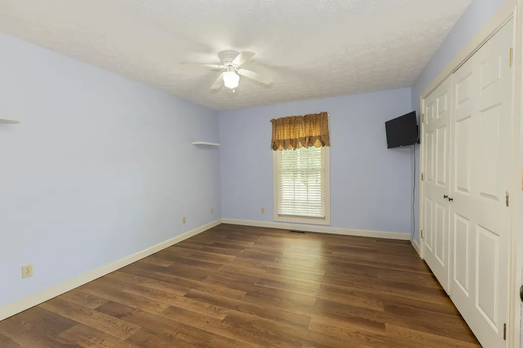 187 Daisy Lane Somerset KY 42503