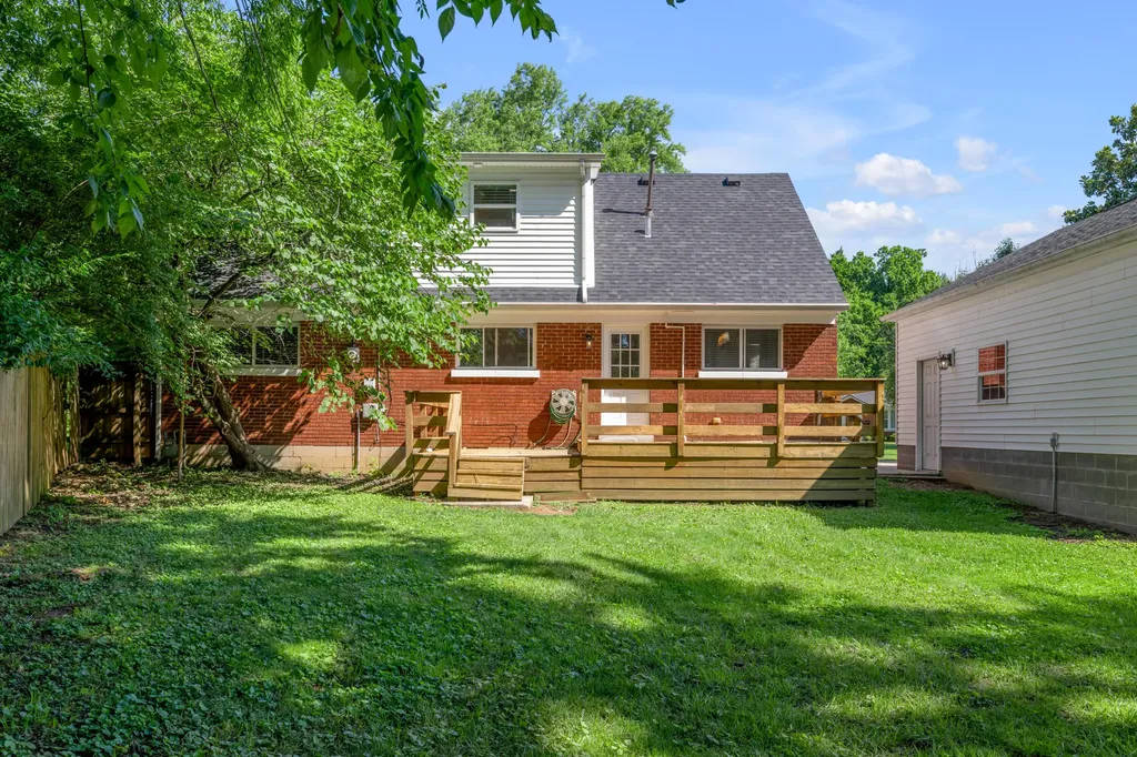 688 Sheridan Drive Lexington KY 40503