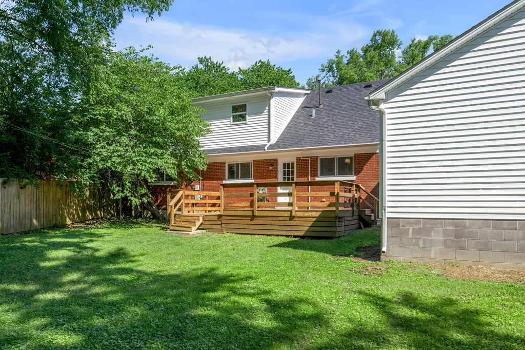 688 Sheridan Drive Lexington KY 40503