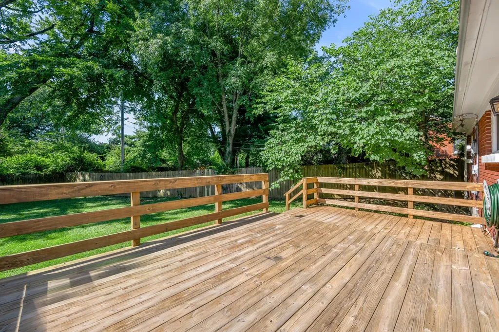 688 Sheridan Drive Lexington KY 40503