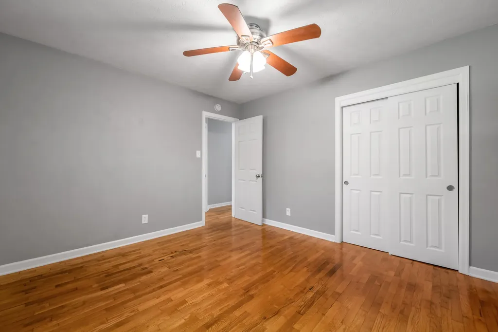 688 Sheridan Drive Lexington KY 40503