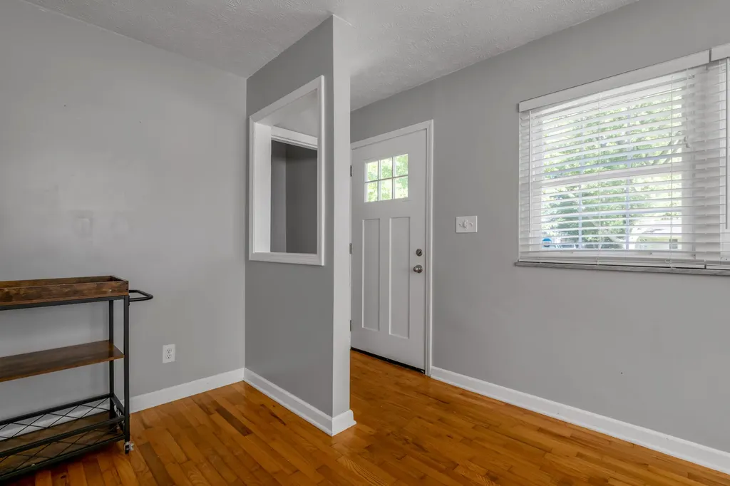 688 Sheridan Drive Lexington KY 40503