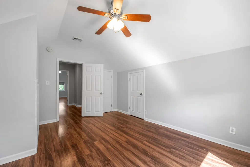 688 Sheridan Drive Lexington KY 40503