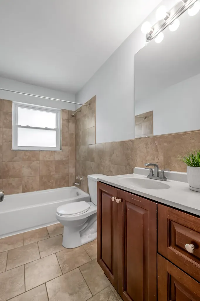 688 Sheridan Drive Lexington KY 40503
