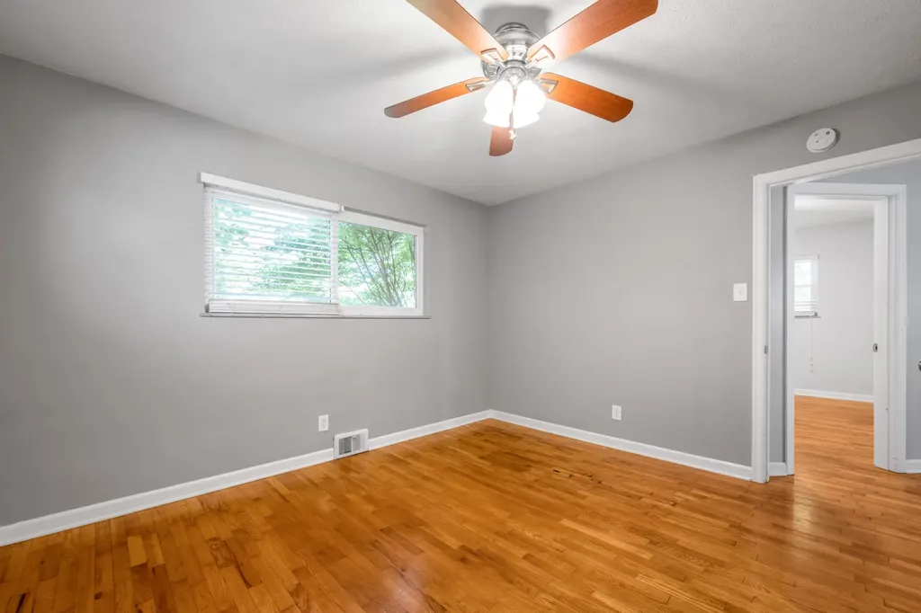 688 Sheridan Drive Lexington KY 40503