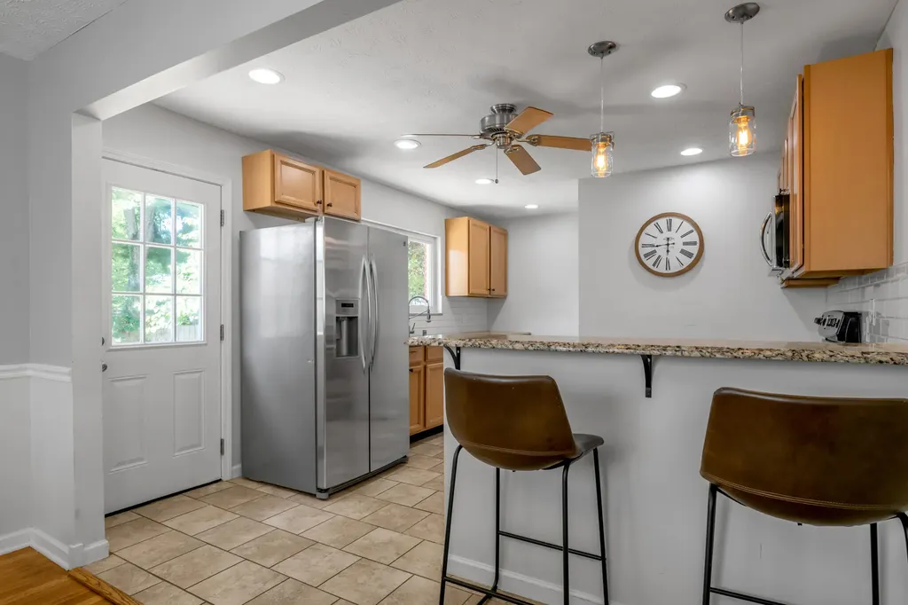 688 Sheridan Drive Lexington KY 40503