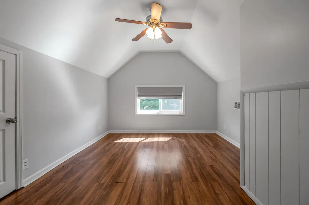 688 Sheridan Drive Lexington KY 40503