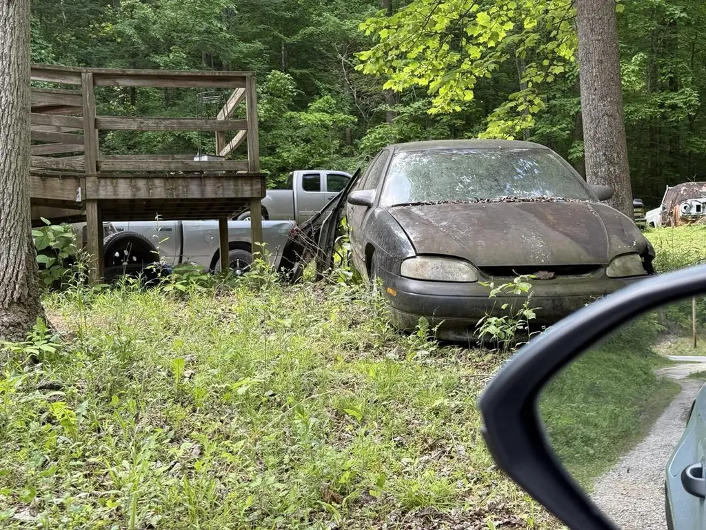 1676 Highway 3447 Mckee KY 40447