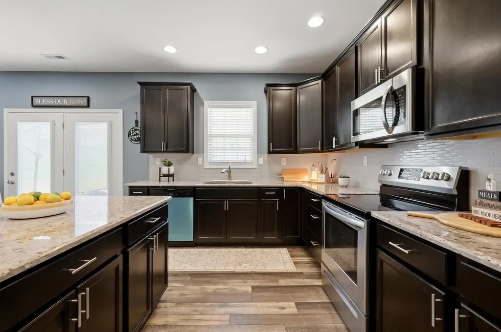 4009 Mooncoin Way Lexington KY 40515