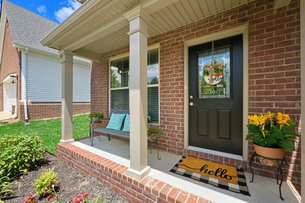 4009 Mooncoin Way Lexington KY 40515