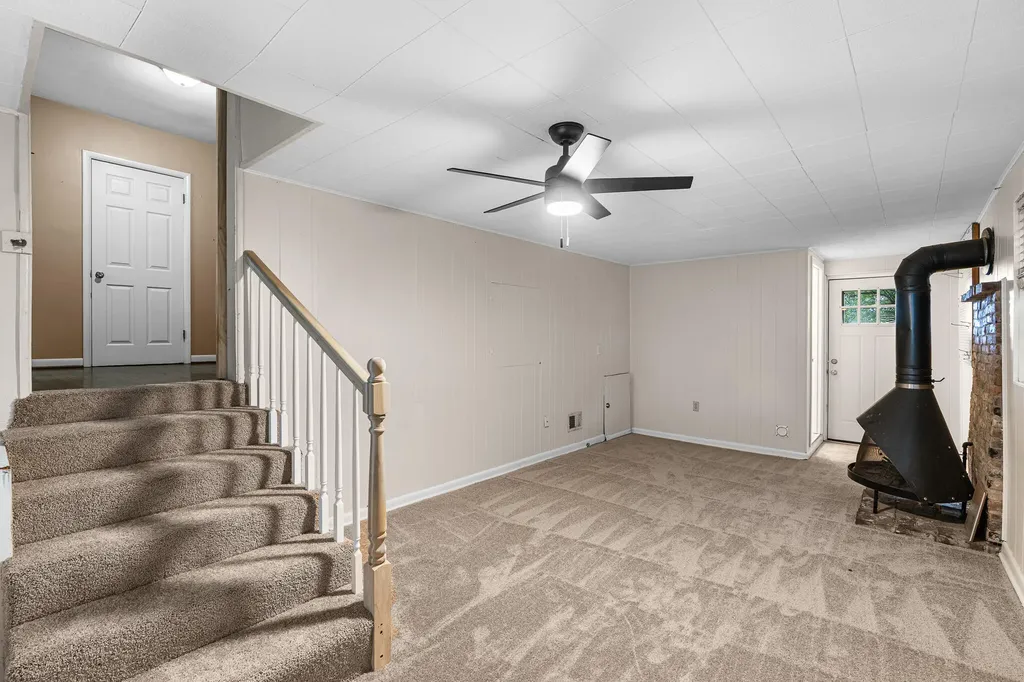 2009 Dellwood Drive Lexington KY 40503