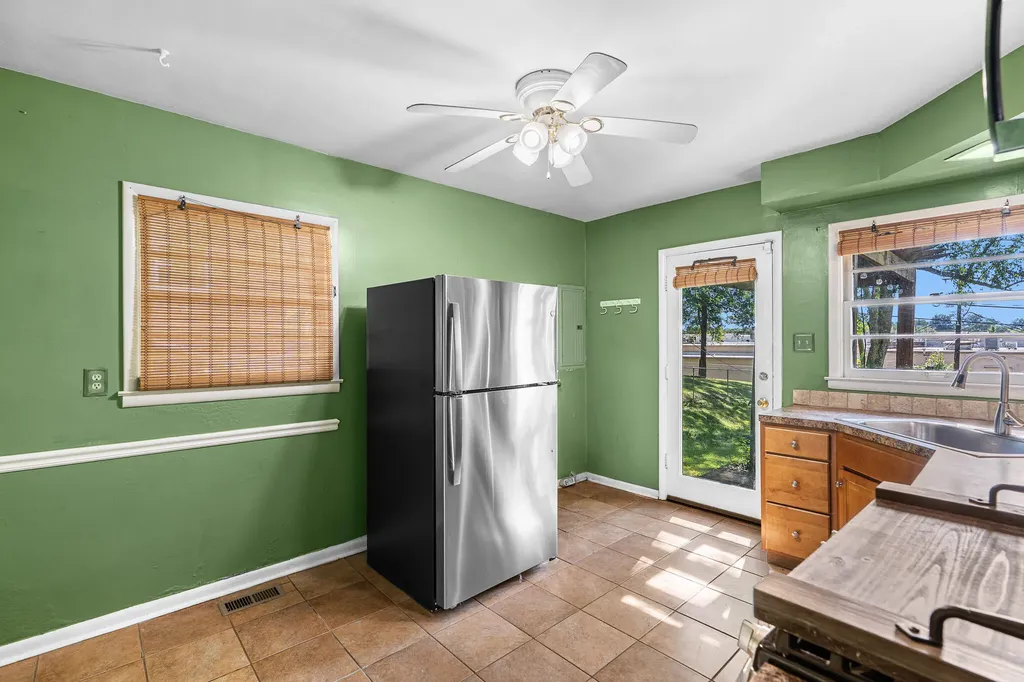 2009 Dellwood Drive Lexington KY 40503