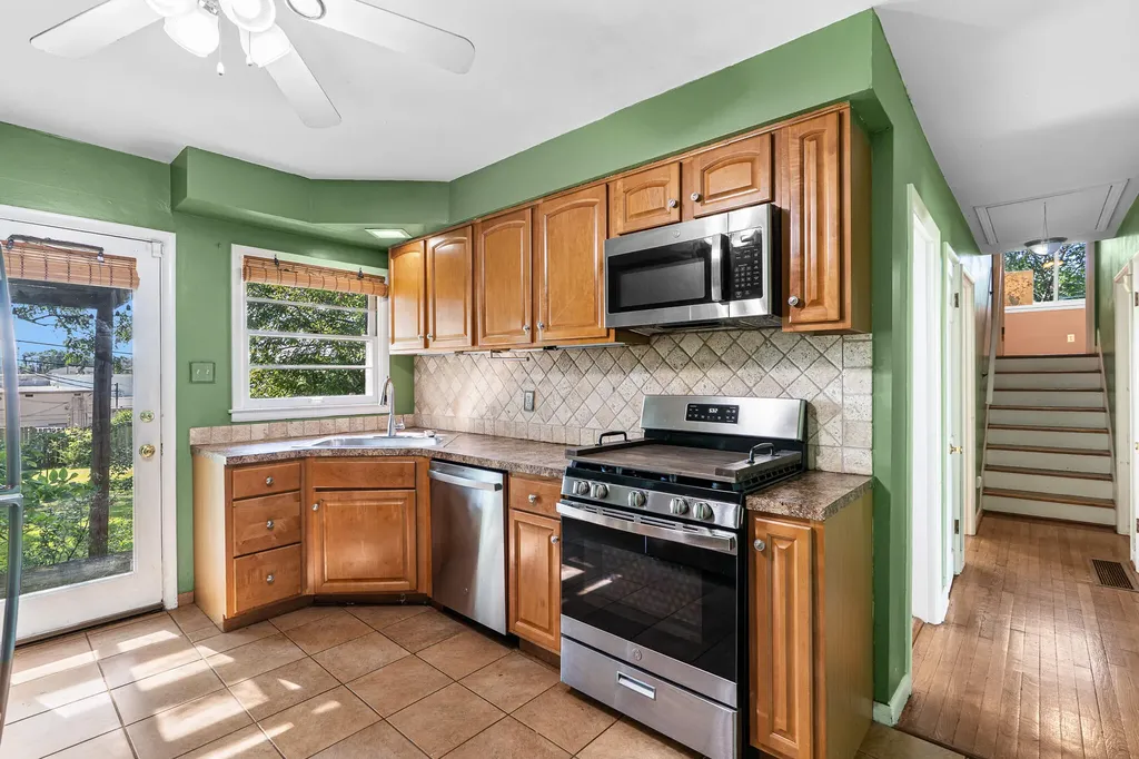 2009 Dellwood Drive Lexington KY 40503