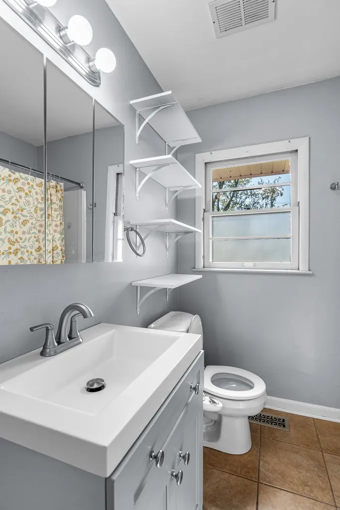 2009 Dellwood Drive Lexington KY 40503