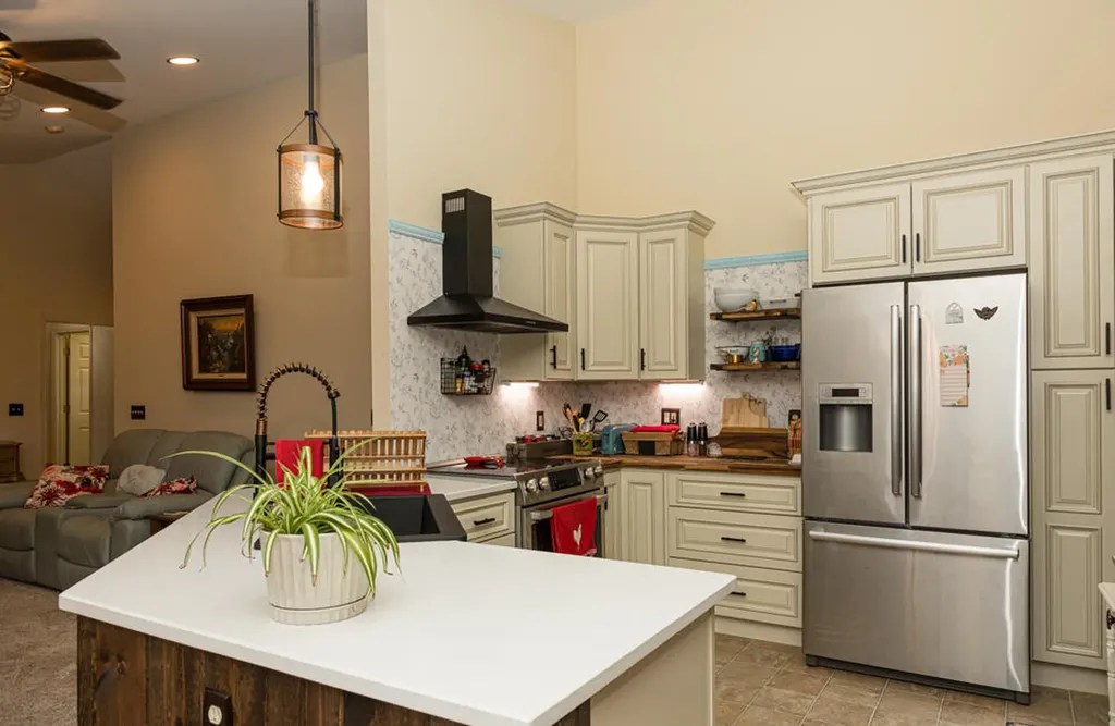 748 Eureka Drive Versailles KY 40383