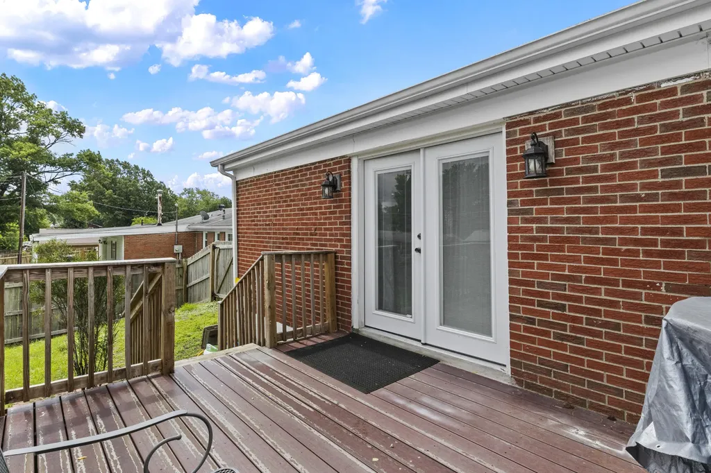 709 Parkside Drive Lexington KY 40505