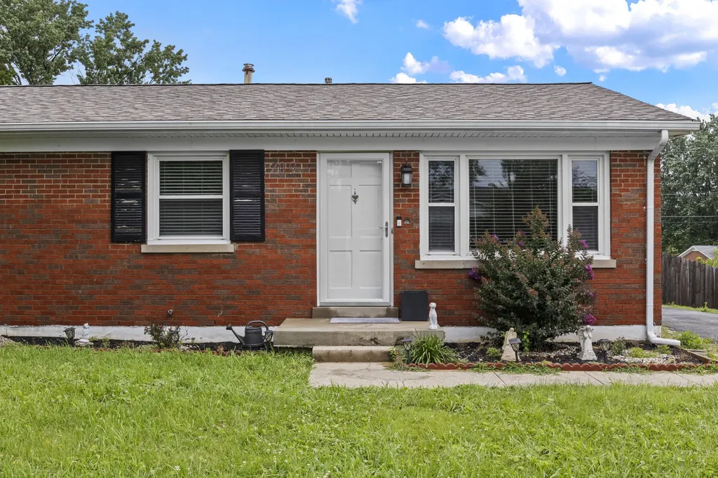 709 Parkside Drive Lexington KY 40505