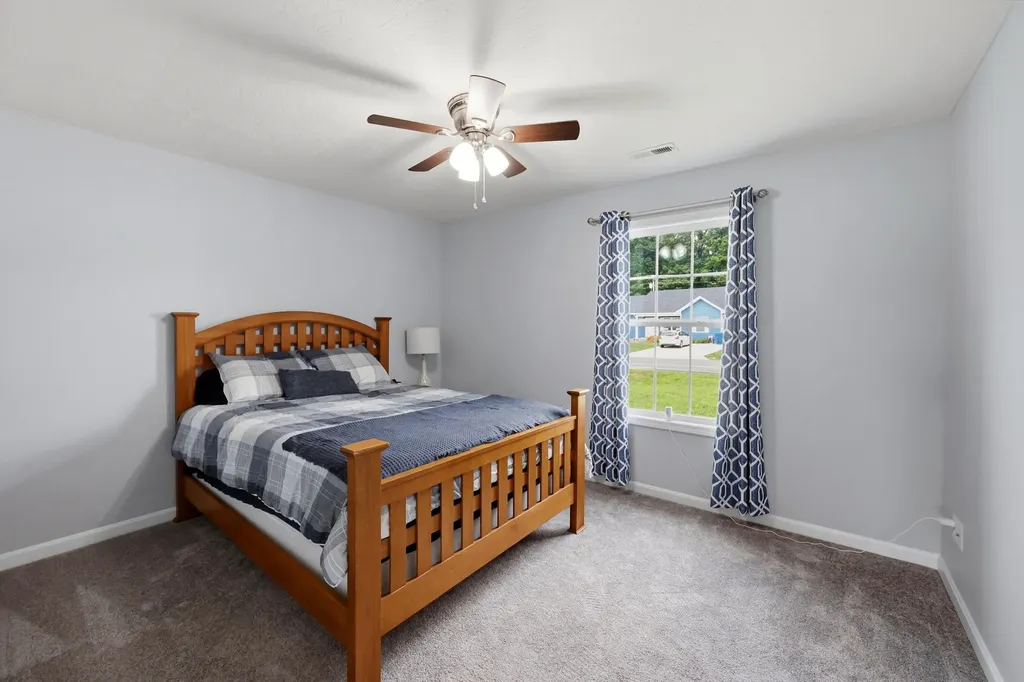 1071 Rainbow Way Lawrenceburg KY 40342