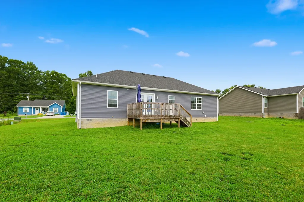 1071 Rainbow Way Lawrenceburg KY 40342