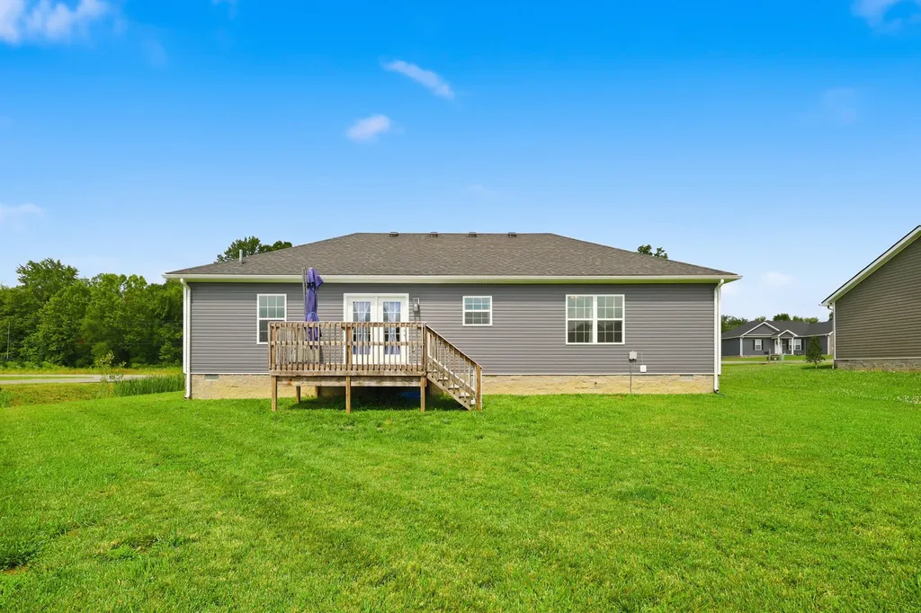 1071 Rainbow Way Lawrenceburg KY 40342