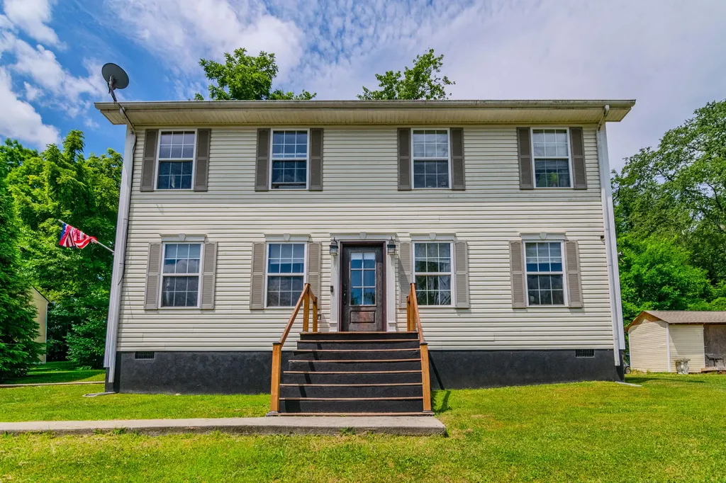 103 Boreing Drive London KY 40741