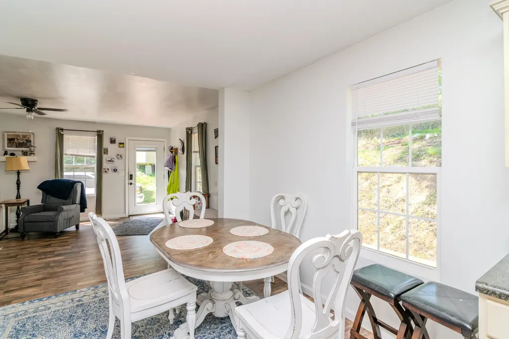103 Boreing Drive London KY 40741