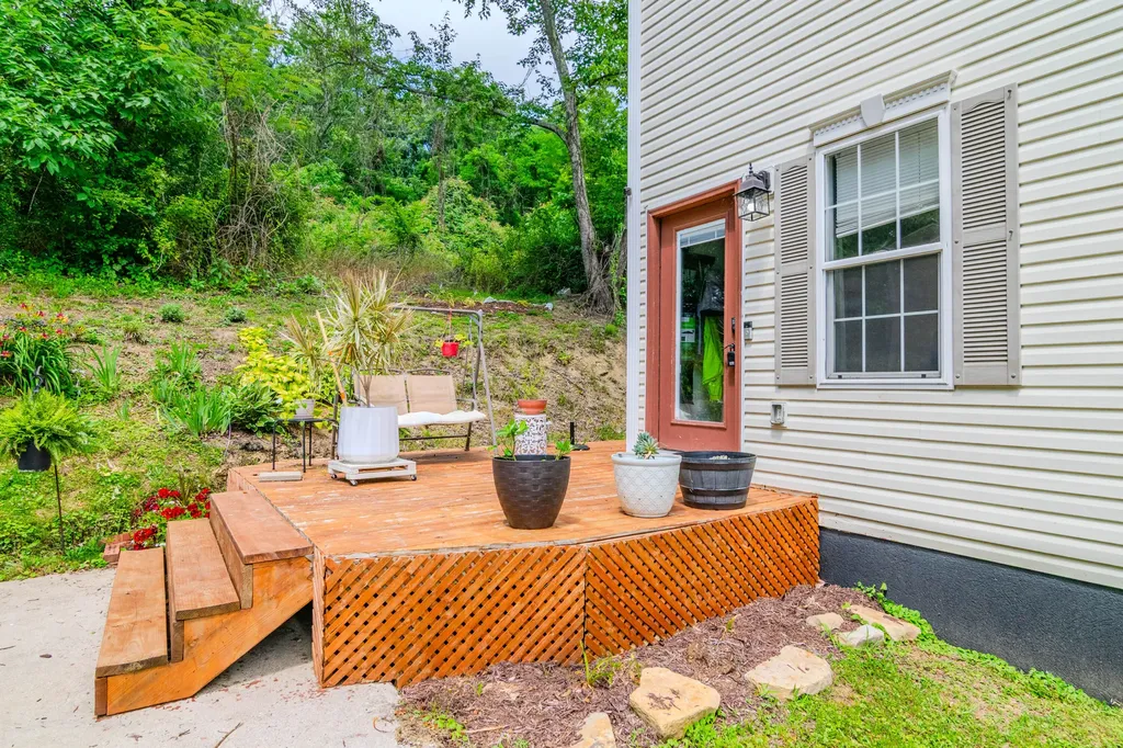 103 Boreing Drive London KY 40741
