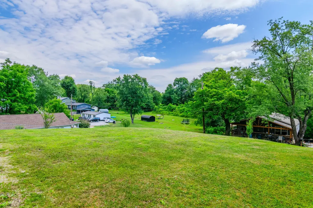 103 Boreing Drive London KY 40741