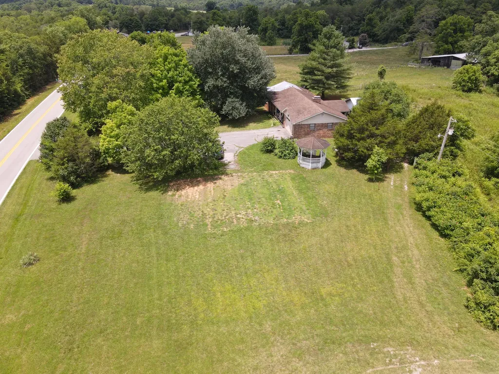 10113 Kentucky 92 Monticello KY 42633