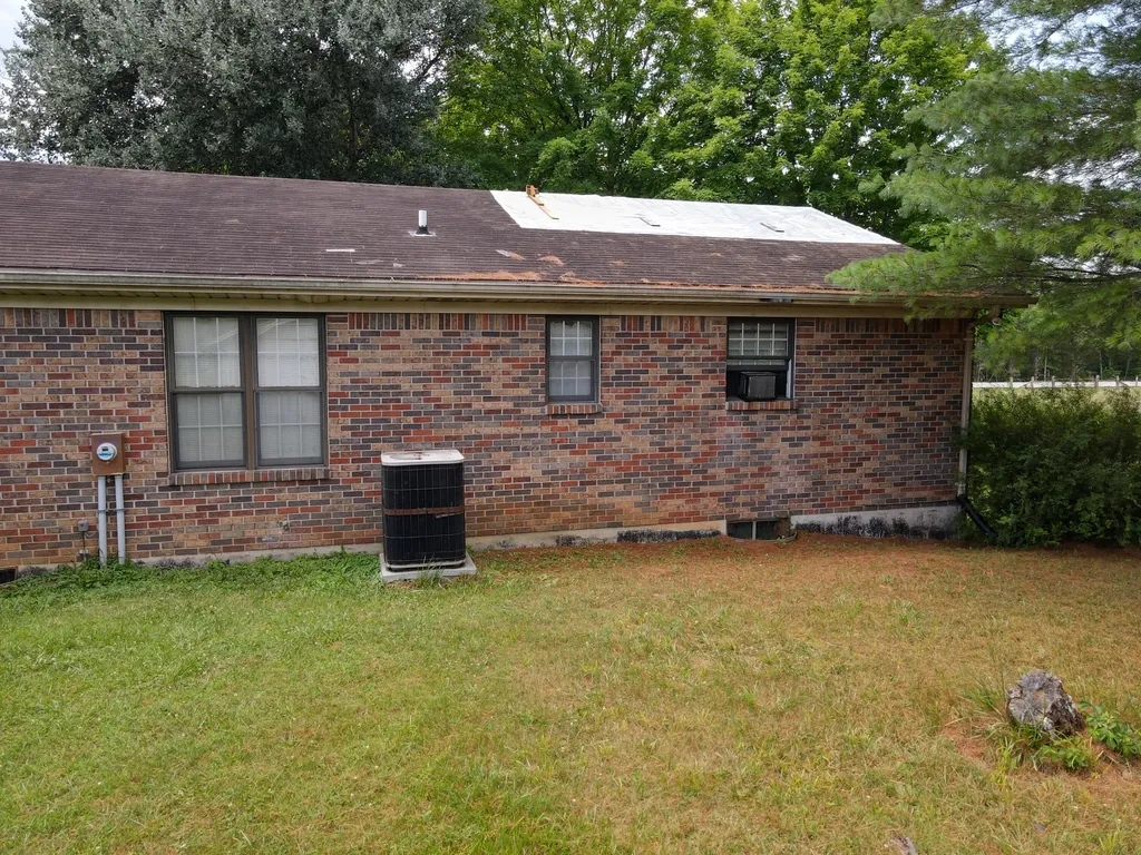 10113 Kentucky 92 Monticello KY 42633