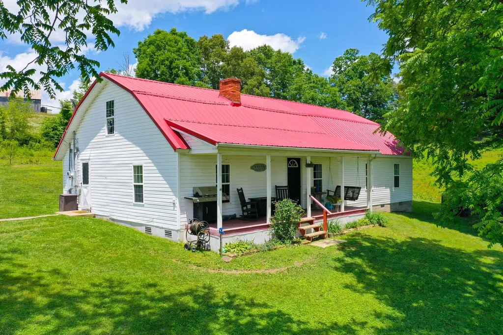 234 Ray Mathis Road Annville KY 40402