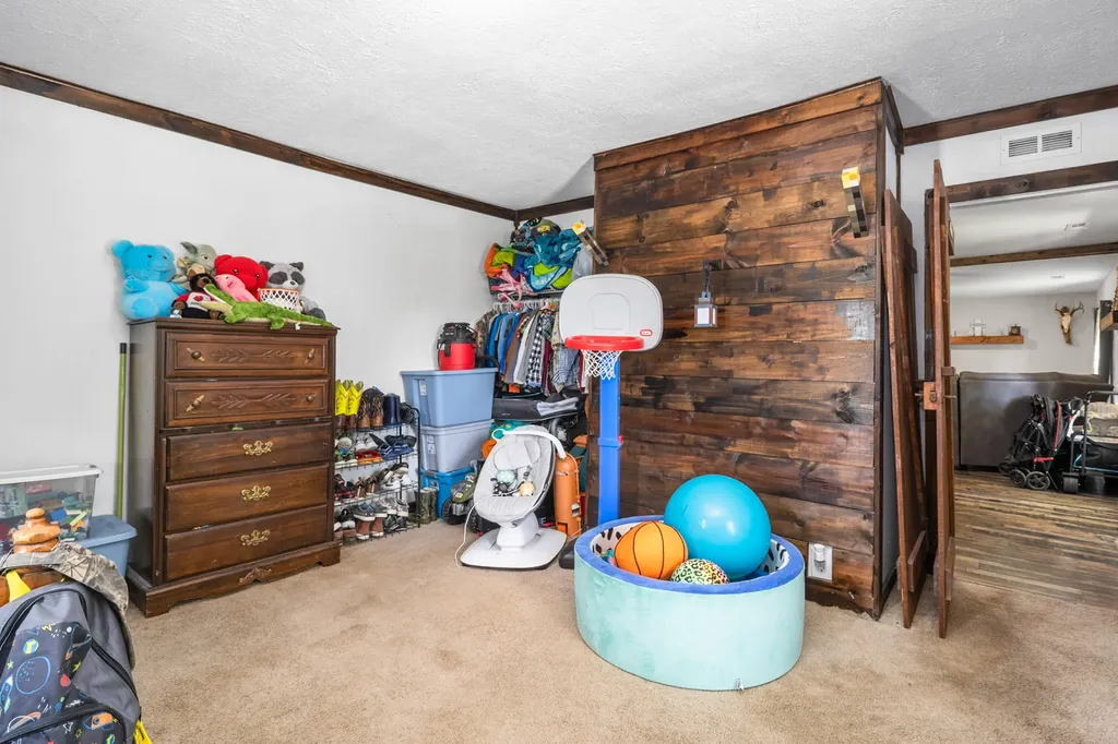 234 Ray Mathis Road Annville KY 40402