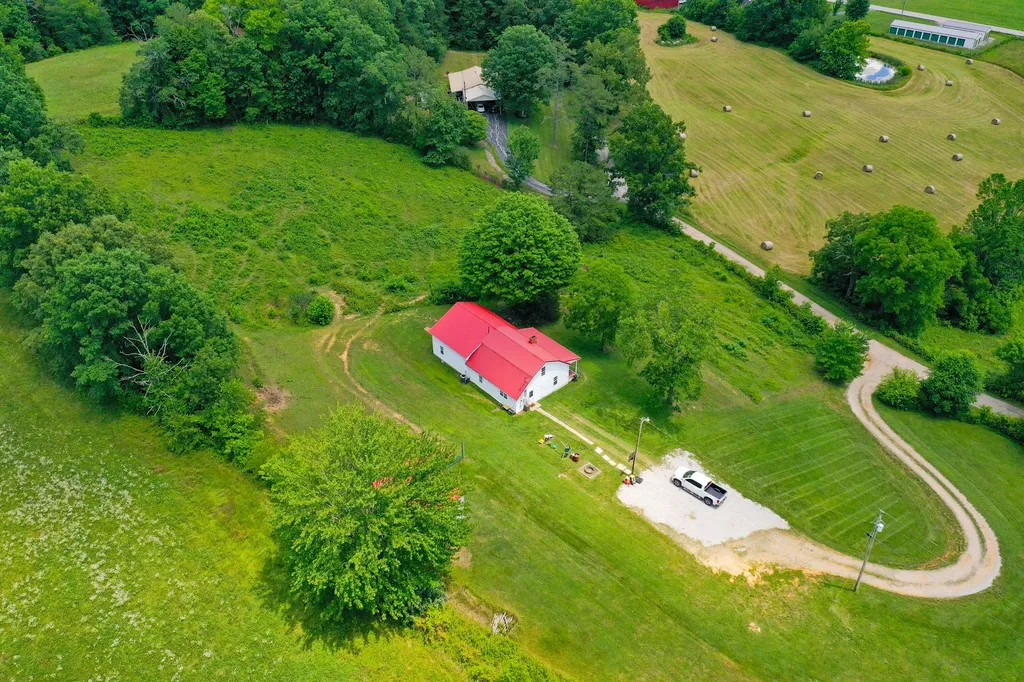 234 Ray Mathis Road Annville KY 40402